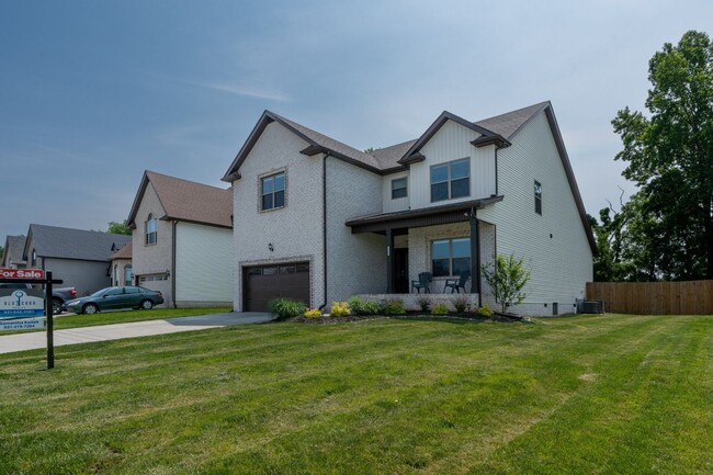 Building Photo - Beautiful 4-Bedroom Home with Bonus Room