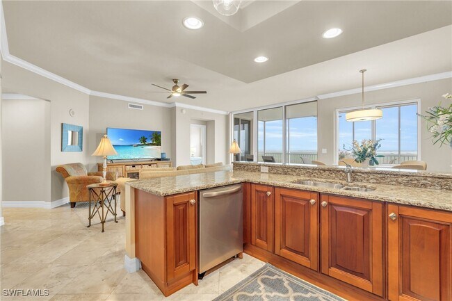 Foto del edificio - 4751 W Bay Blvd