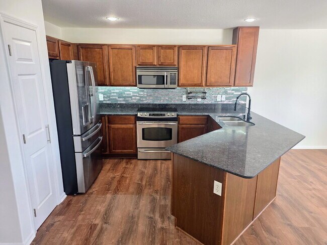 Foto del edificio - 2215 NW Bayberry Ln