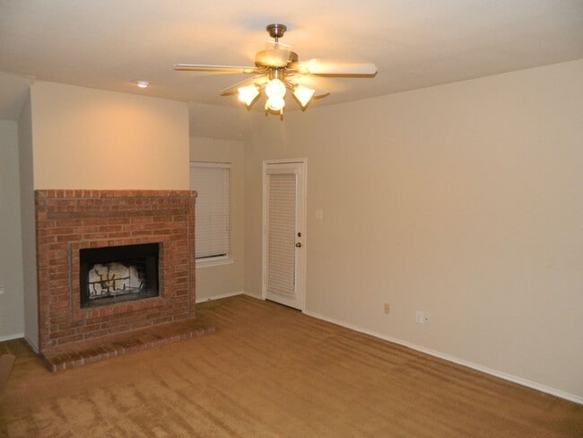 Photo - 108 Pagoda Drive House