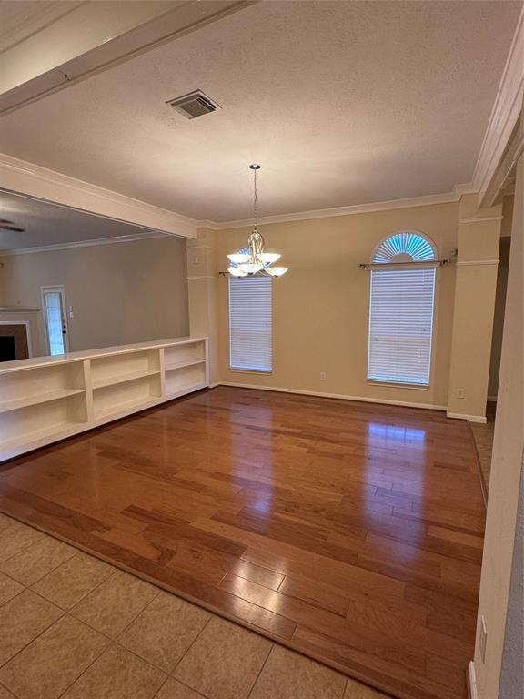 Building Photo - 305 Torrey Ct