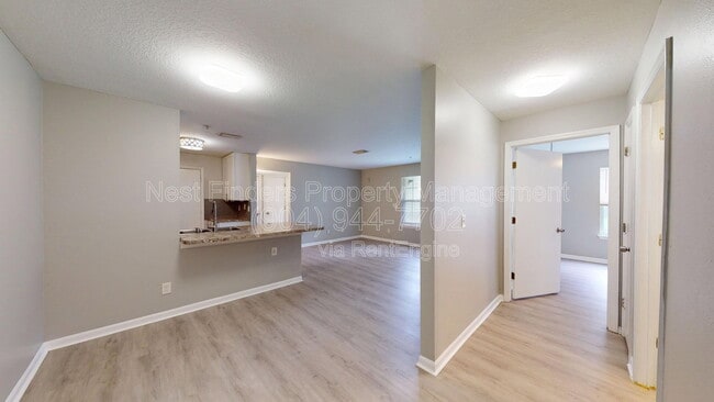 Foto del edificio - 7701 Timberlin Park Blvd