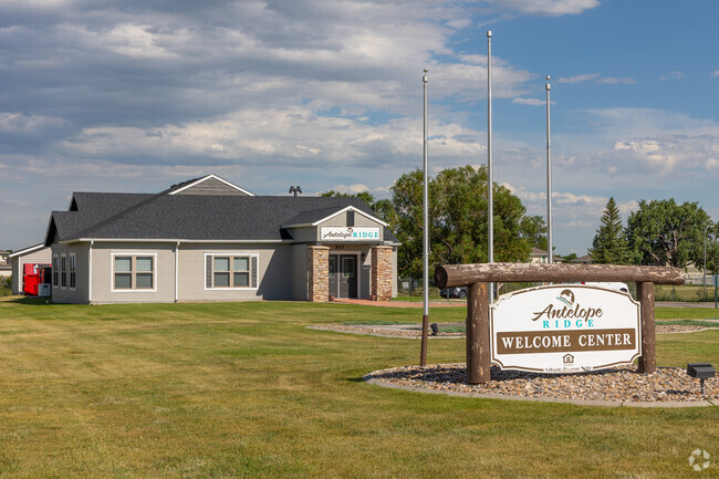 Building Photo - Antelope Ridge