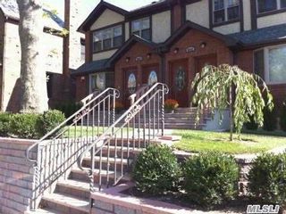 Building Photo - 4643 193rd St