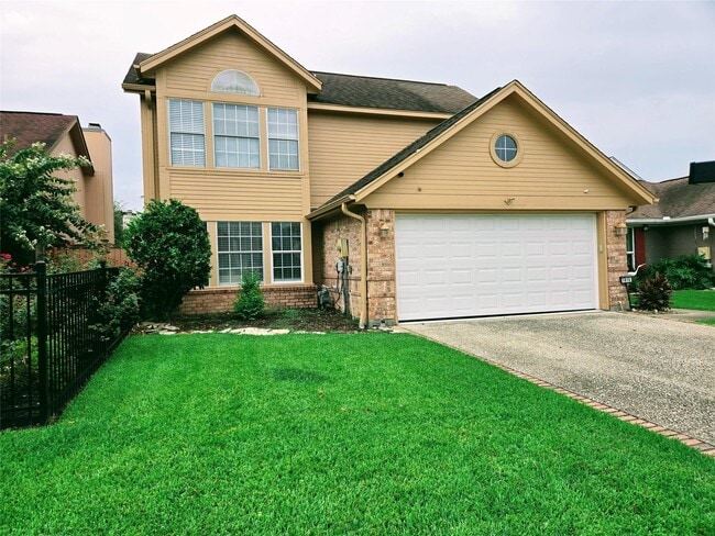 Foto del edificio - 1015 Green Meadow St