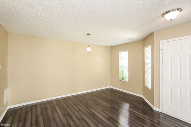 Building Photo - 3 br, 2.5 bath House - 14338 Black Farm Dr