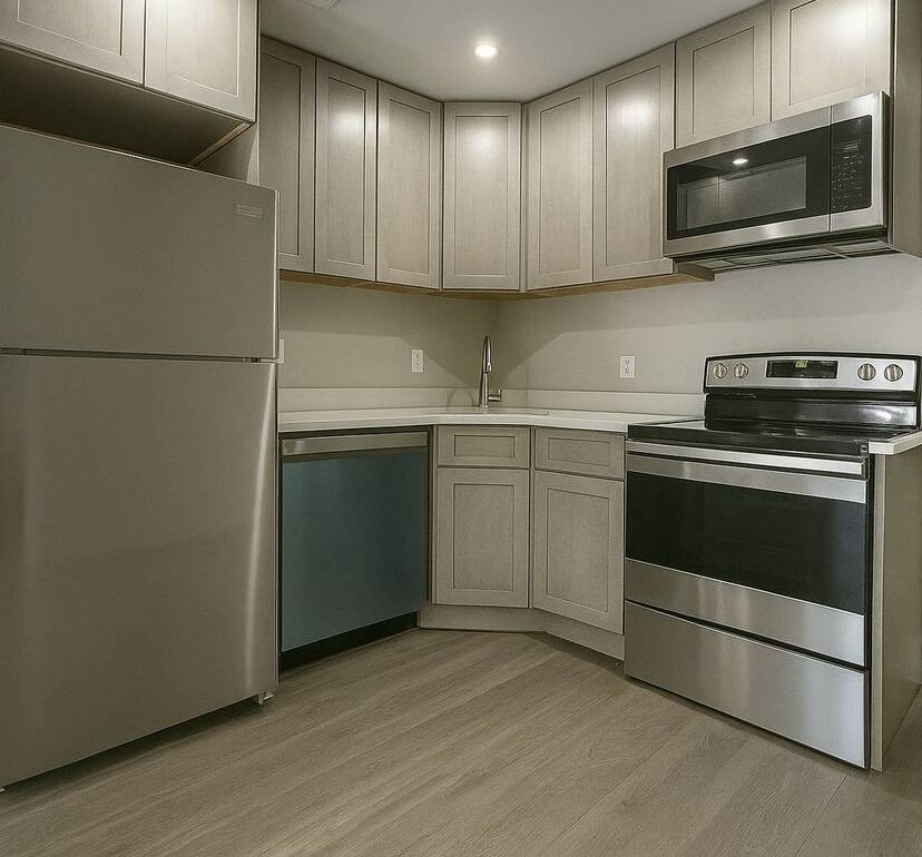 Foto principal - 870 Prospect Pl