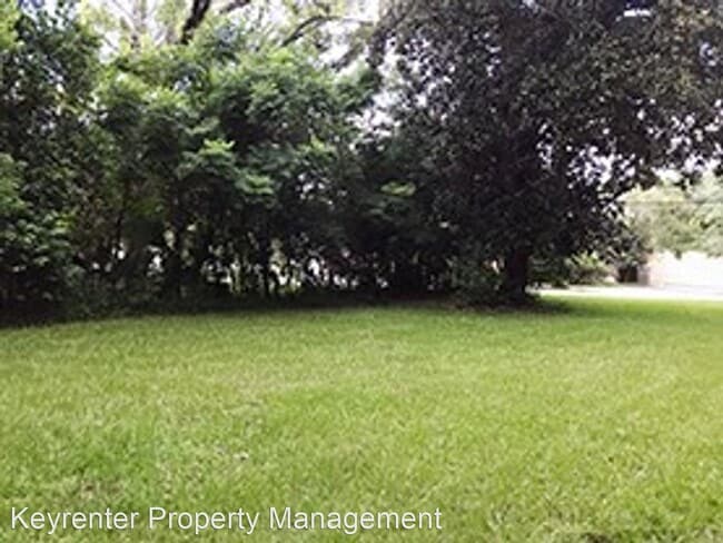 Building Photo - 3 br, 2.5 bath House - 2626 Spring Park Road