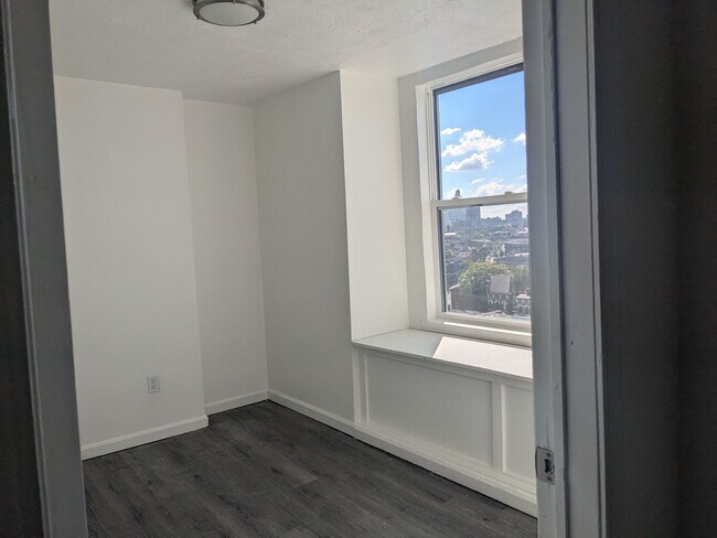 Foto del edificio - 227 Renner St
