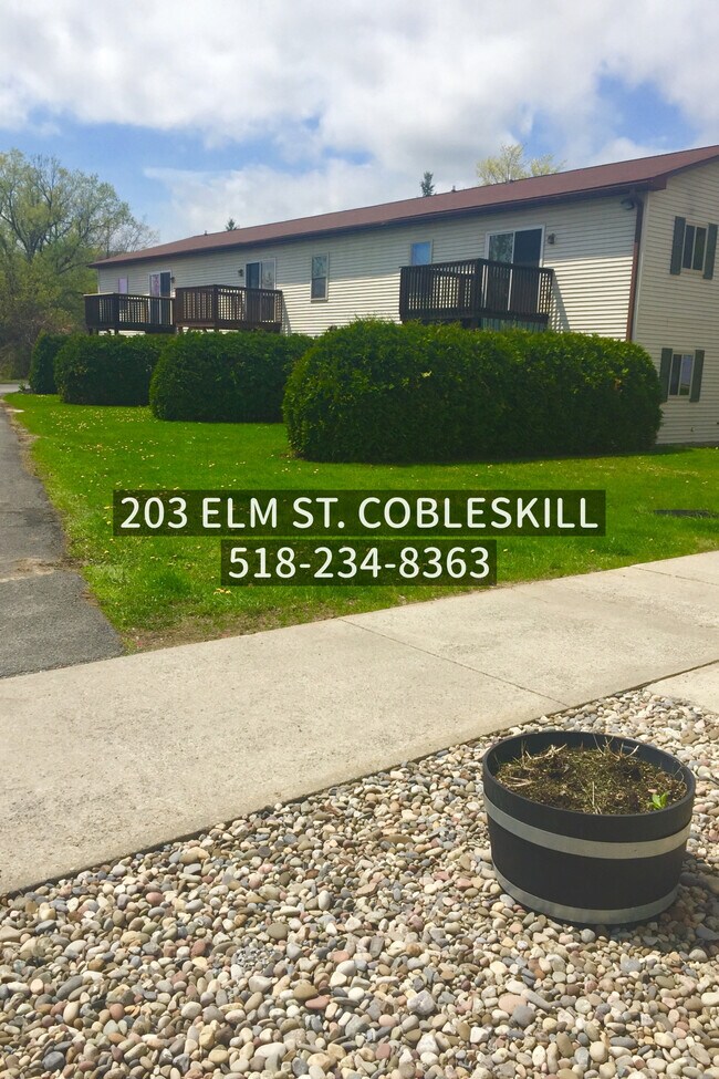 Foto del edificio - 203 Elm St