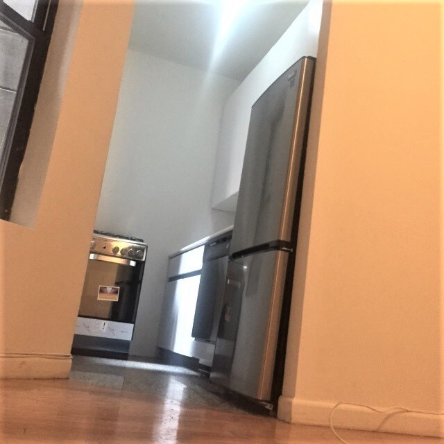 Foto del edificio - 234 E 50th St