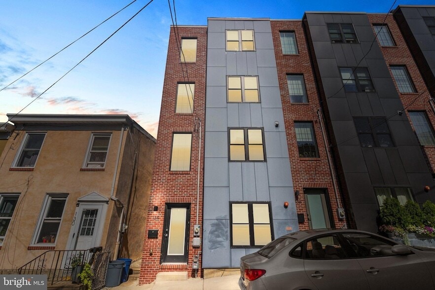Photo - 134 Burnside Street Unit