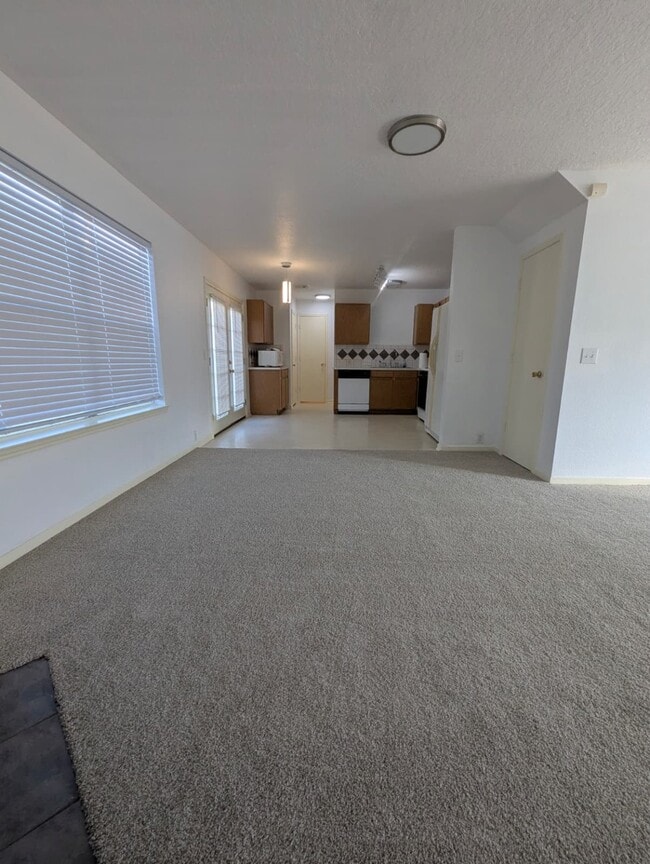 Building Photo - 13422 Sarento Village