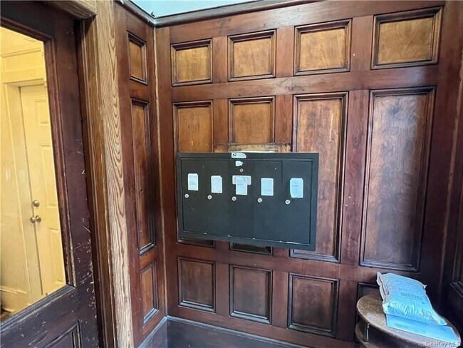 Foto del edificio - 172 Grand St