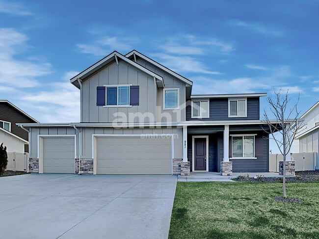 Building Photo - 981 N Barkvine Ave