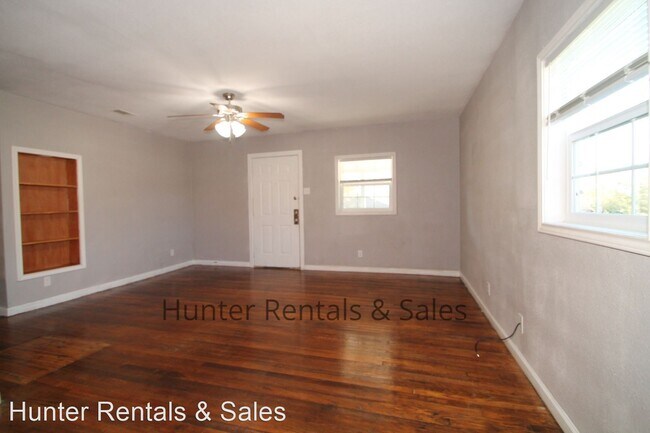 Building Photo - 4 br, 2 bath House - 501 Duncan Ave