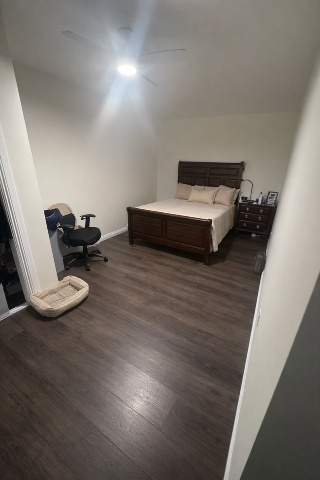 Foto del edificio - 150 W 49th St