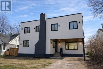 Building Photo - 131 Camelia Ave