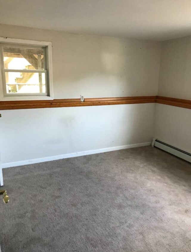 Primary Photo - 204 14th Ave