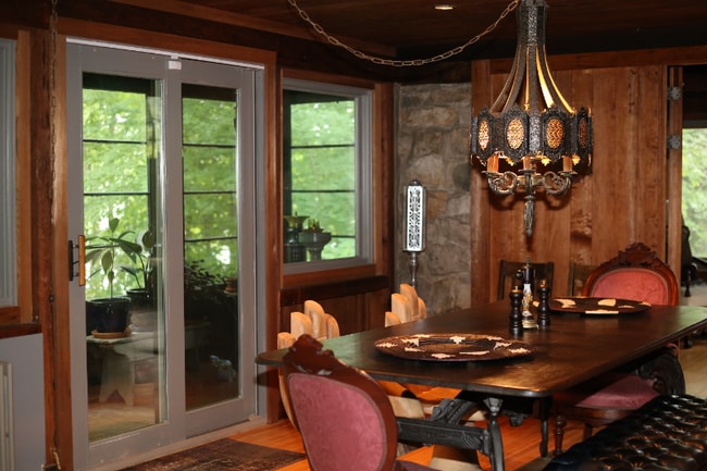 Building Photo - 54 Glen Lake Rd