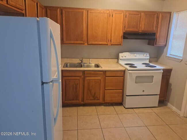 Building Photo - 4968 Princely Ave