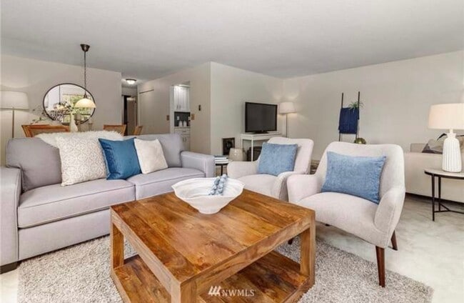 Building Photo - $500 Off 1 mo Rent Hidden Magnolia Gem 1/b...
