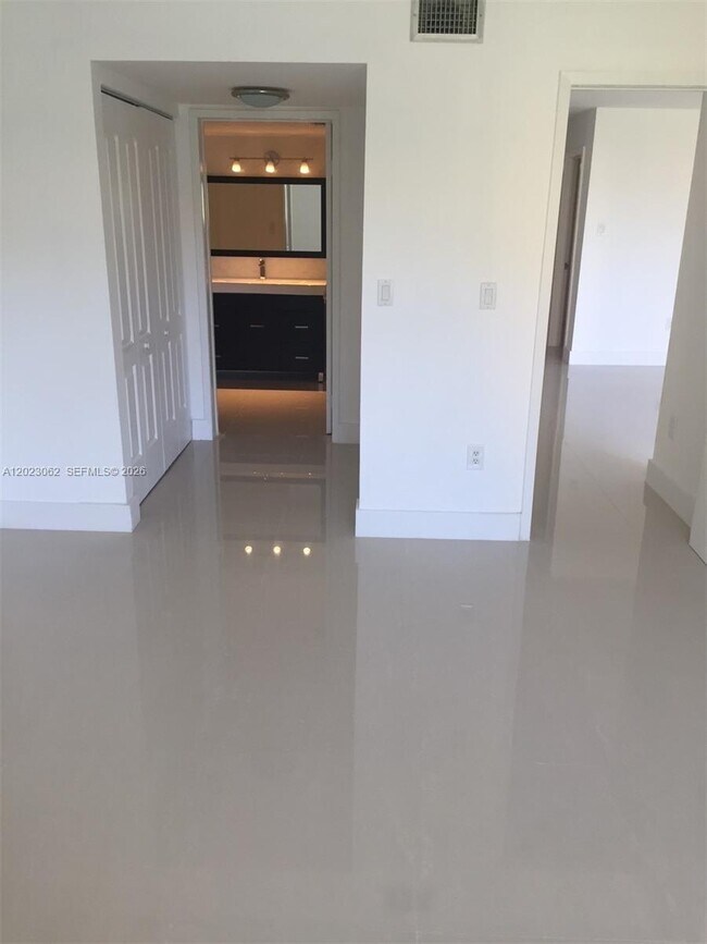 Foto del edificio - 4746 NW 97th Ct