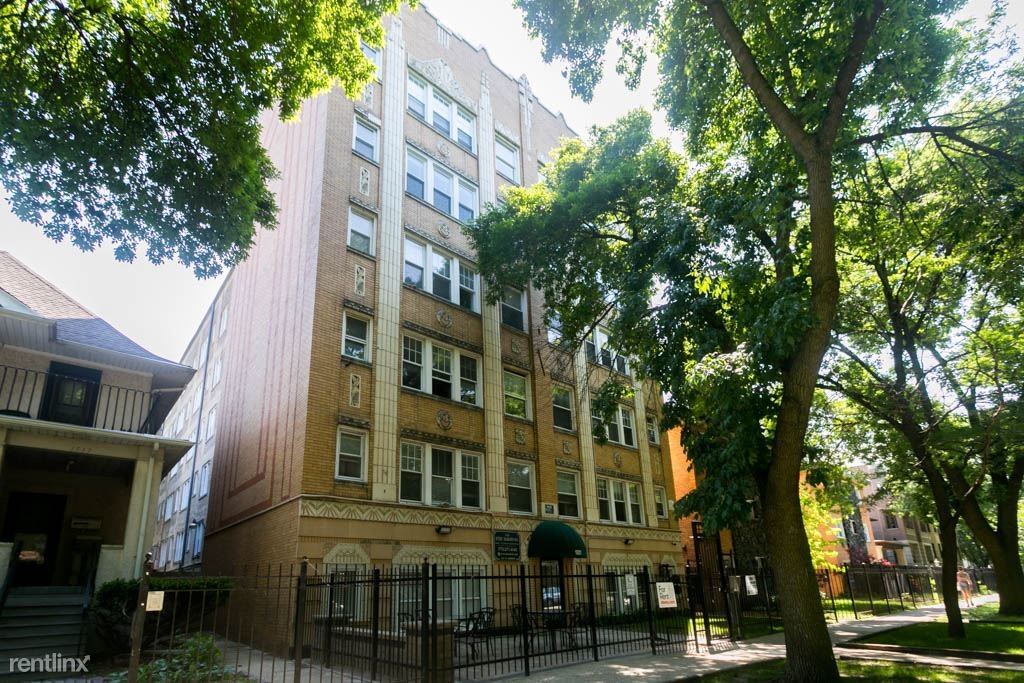 Primary Photo - 1521 W Sherwin Ave