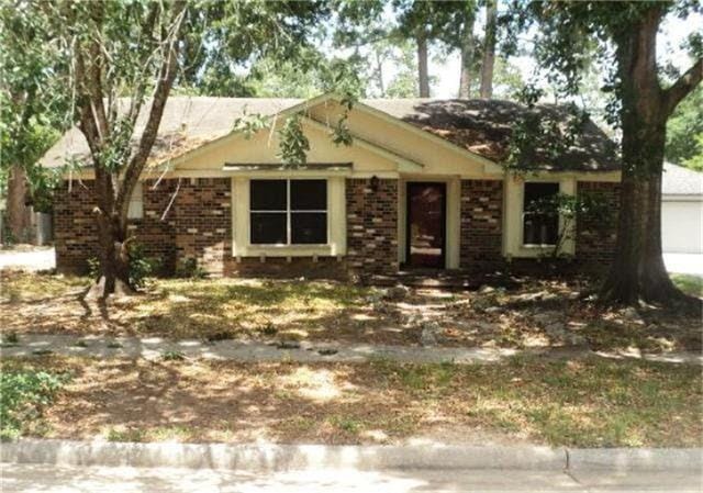 Primary Photo - 23830 English Oak Dr