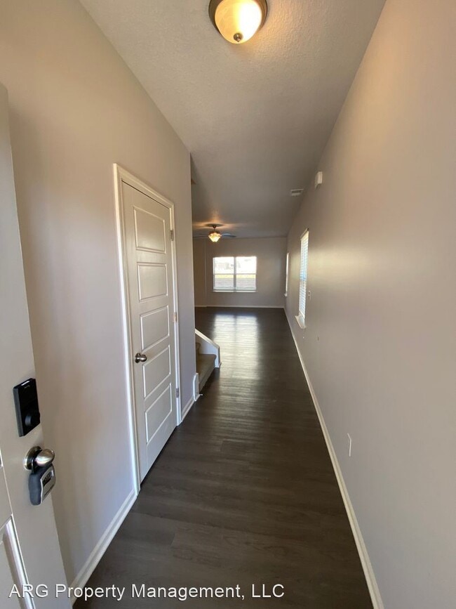Building Photo - 3 br, 2.5 bath House - 21350 W 215th Place