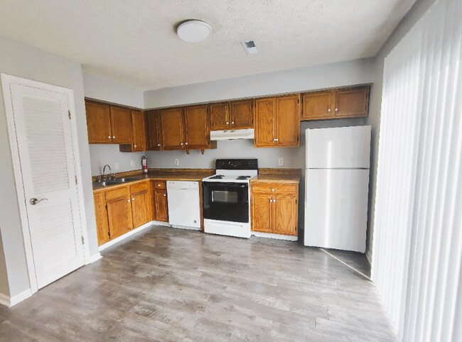 Foto del edificio - 22 Fonda Dr