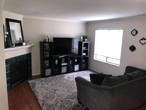 Foto del edificio - 1579 Streamwood Ct