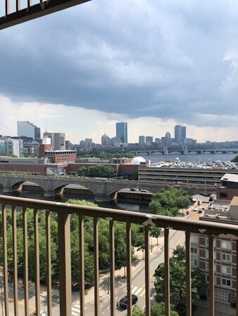 Foto del edificio - 10 Museum Way