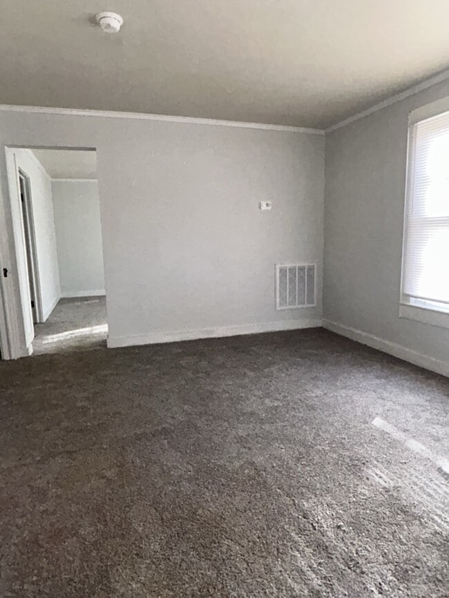 Foto del edificio - 2 Bedroom 1 Bathroom