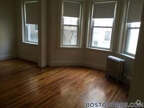 Building Photo - 1175 Boylston St