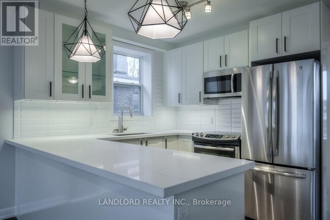 Photo du bâtiment - 82 Parkway Ave