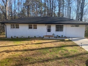 Building Photo - 4030 Stonewall Tell Rd