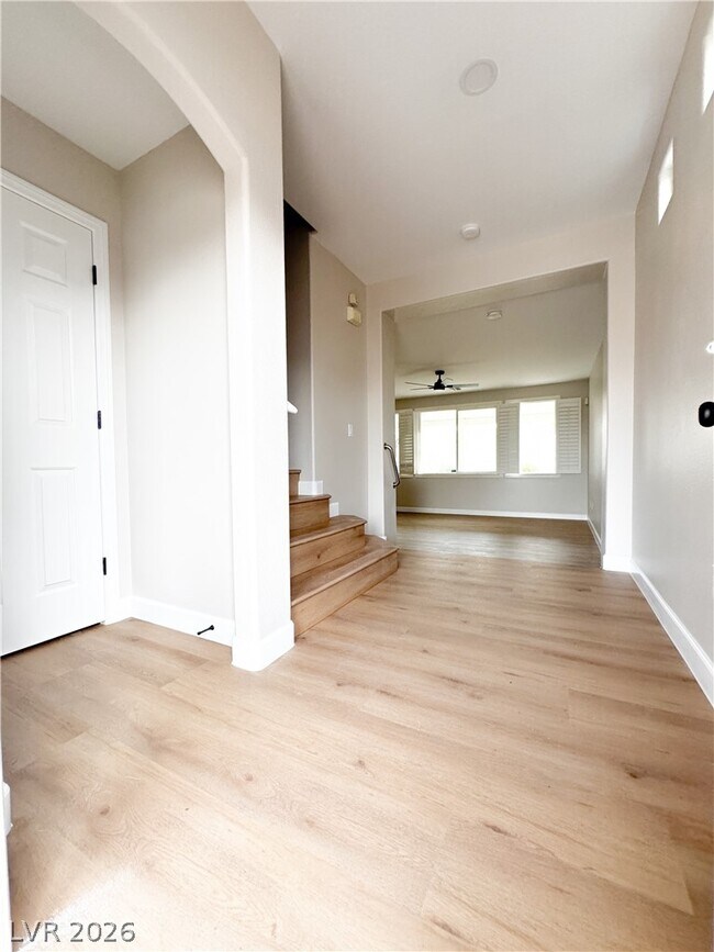 Building Photo - 9137 Adamshurst Ave