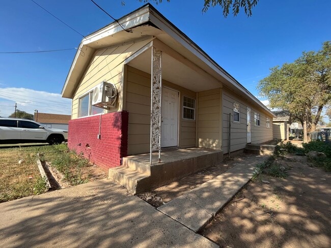 Building Photo - JS 2112 Avenue O