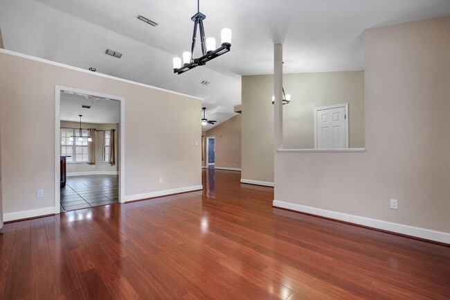 Building Photo - Killearn Estates 4 Bedroom Brick Home