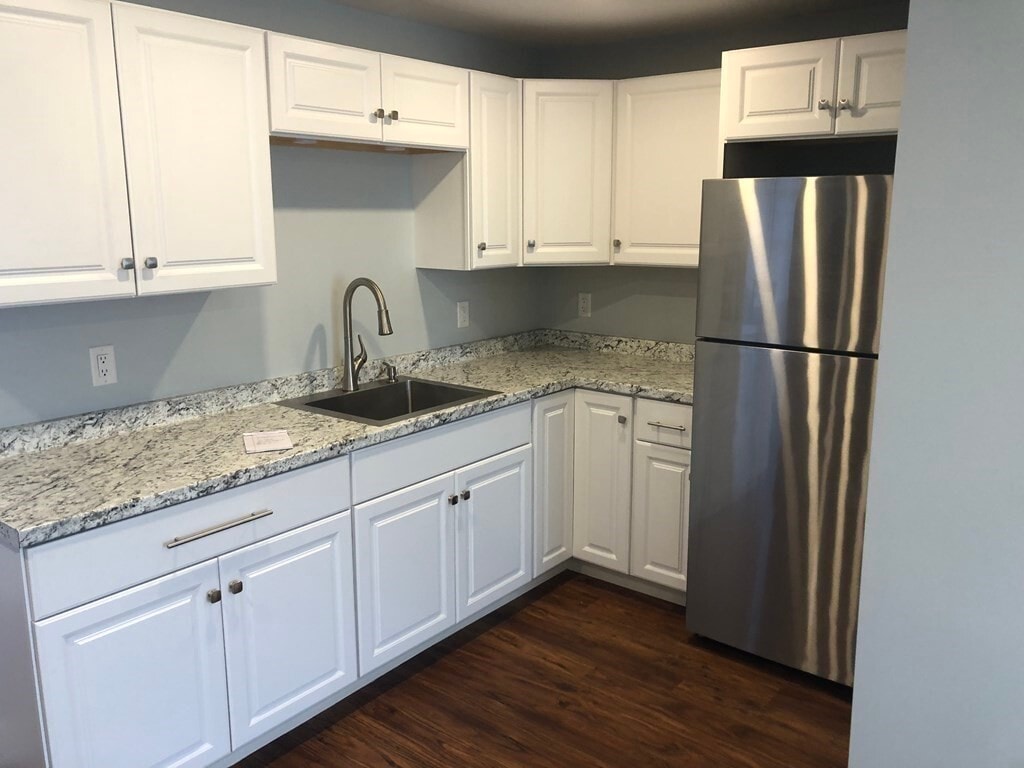 4 Apple Tree Ln Unit A, Scituate, MA 02066 Room for Rent in Scituate