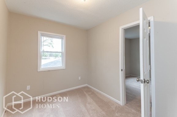 Foto del edificio - 2906 Elmwood Dr