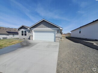 Building Photo - 2861 S Belfair Pl