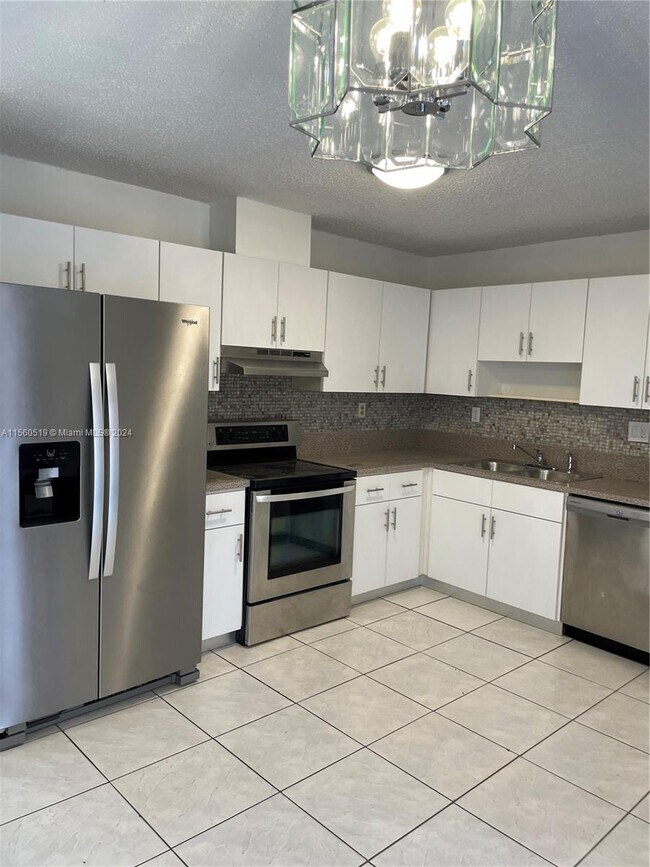 Foto del edificio - 20776 NW 41st Ave