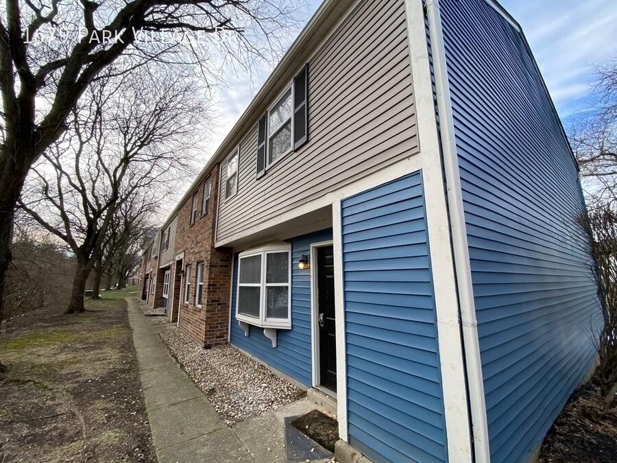 Primary Photo - Updated 2bed/2.5bath Townhome in Worthingt...
