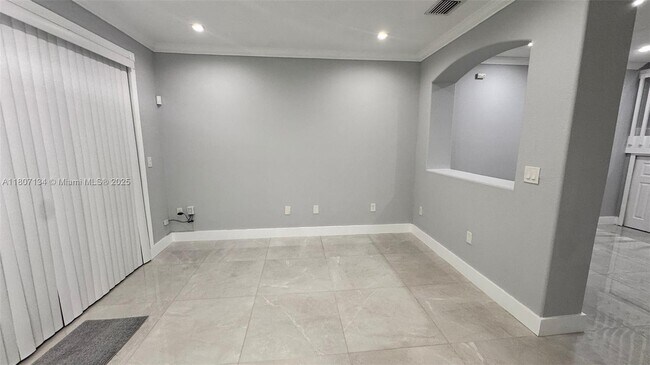 Foto del edificio - 14962 SW 9th Terrace
