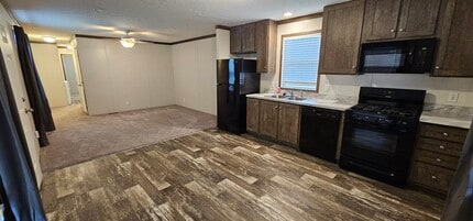 Building Photo - 279 Mulberry
