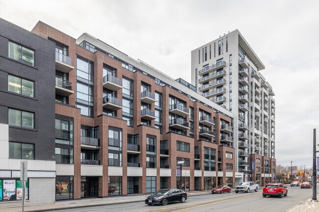 Building Photo - The Charlotte