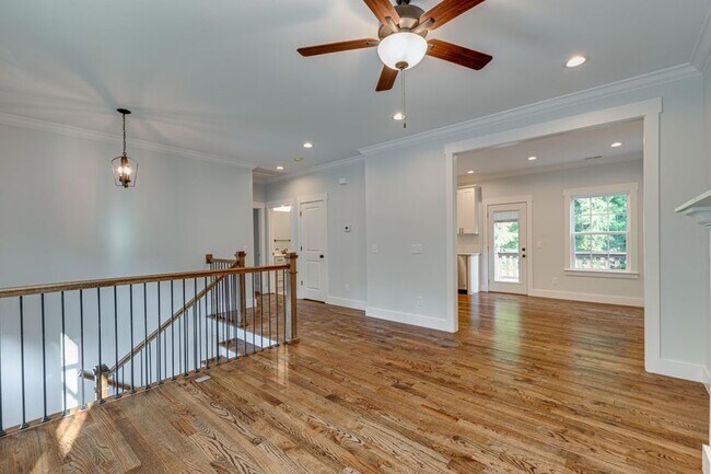 Foto del edificio - 1028 Fernway Rd