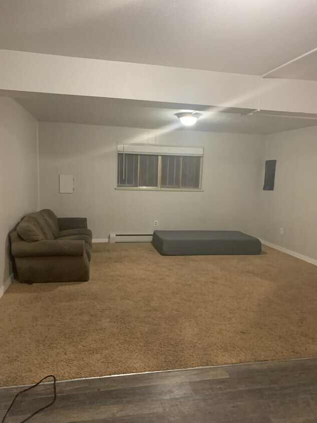 Foto principal - 3219 S Dayton Ct